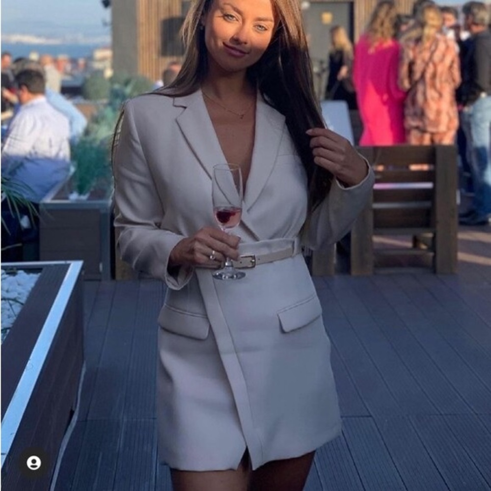 Zara Blogger Fave Cream Beige Blazer Dress Sz M
